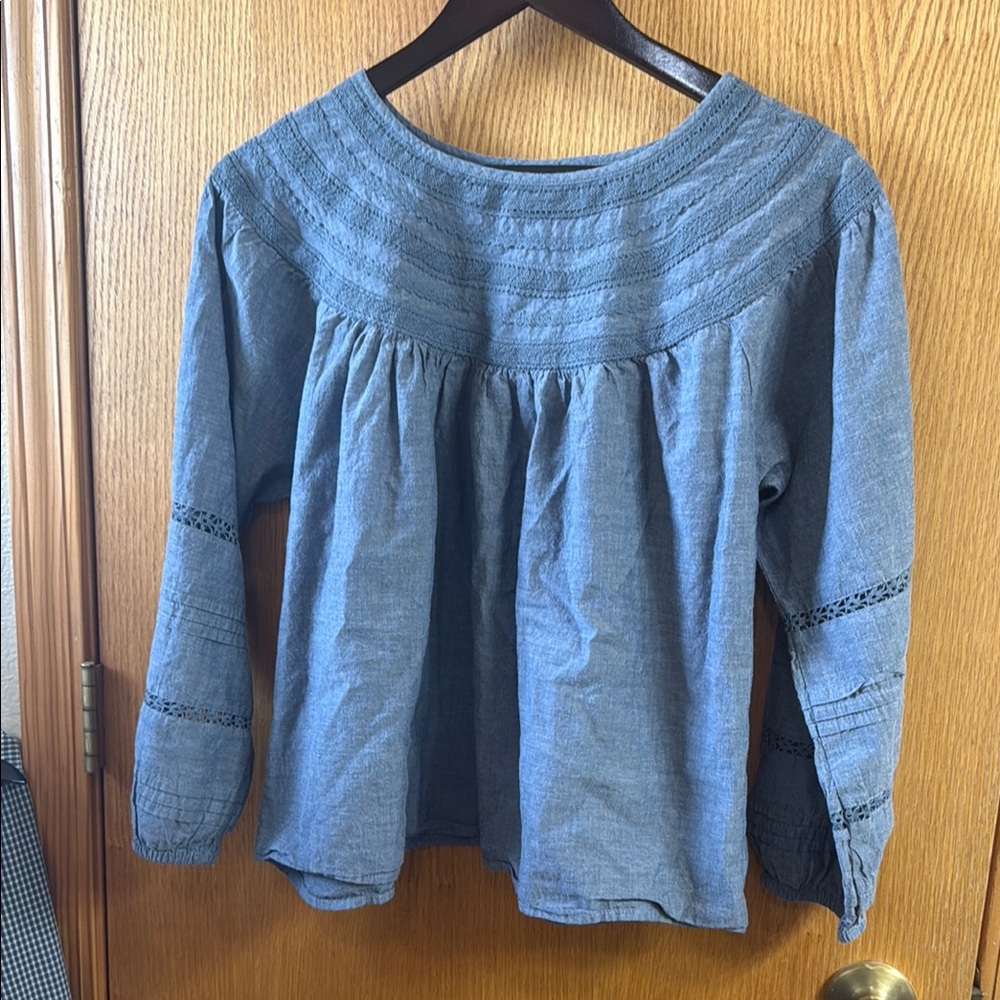 Gap M blue peasant blouse